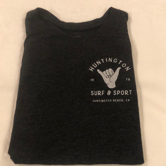 Tops - Huntington Beach T shirt